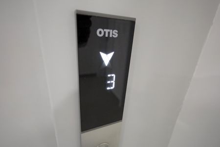 Apartamento à venda com 69m², 2 quartos e 2 vagas Apartamento à venda com 69m², 2 quartos e 2 vagasElevador