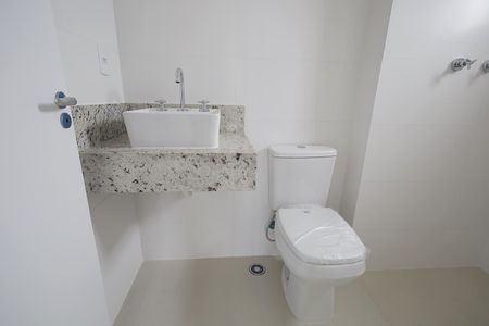 Apartamento à venda com 69m², 2 quartos e 2 vagas Apartamento à venda com 69m², 2 quartos e 2 vagasBanheiro Suíte