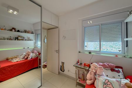 Apartamento à venda com 94m², 3 quartos e 2 vagasQuarto 1
