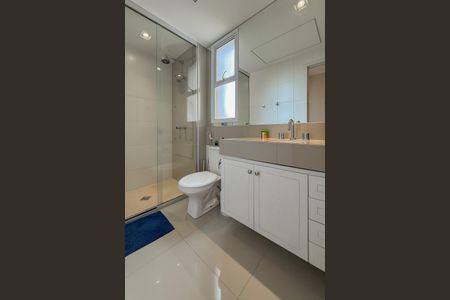 Apartamento à venda com 94m², 3 quartos e 2 vagasBanheiro Social