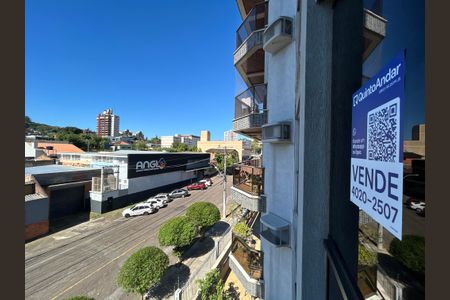 Apartamento à venda com 127m², 3 quartos e 2 vagas Apartamento à venda com 127m², 3 quartos e 2 vagasPlaca