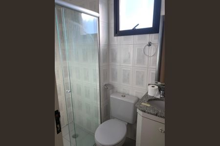 BANHEIRO de apartamento à venda com 2 quartos, 55m² em Vila Bertioga, São Paulo