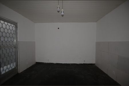 Sala de apartamento para alugar com 2 quartos, 65m² em Marechal Hermes, Rio de Janeiro