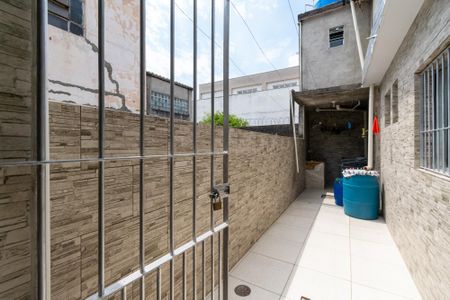 Casa à venda com 130m², 2 quartos e 1 vagaQuintal 