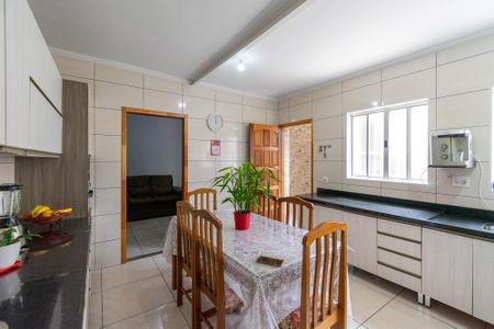 Casa à venda com 130m², 2 quartos e 1 vagaCozinha