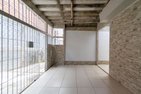 Casa à venda com 130m², 2 quartos e 1 vagaGaragem