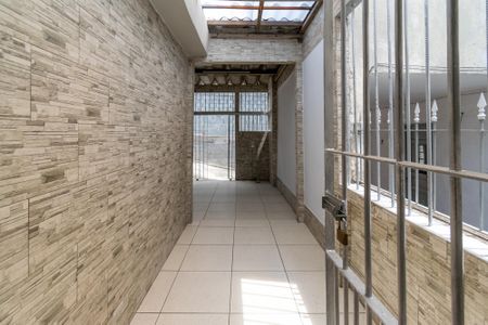 Casa à venda com 130m², 2 quartos e 1 vagaQuintal 
