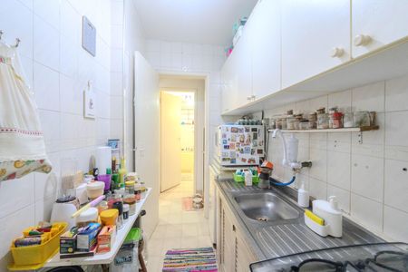 Apartamento à venda com 40m², 1 quarto e sem vagaCozinha e Área de Serviço