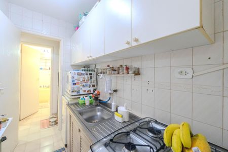 Apartamento à venda com 40m², 1 quarto e sem vagaCozinha e Área de Serviço