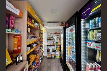 Apartamento à venda com 36m², 2 quartos e sem vagaÁrea comum