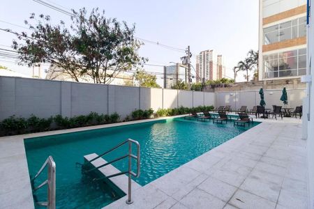 Apartamento à venda com 36m², 2 quartos e sem vagaÁrea comum