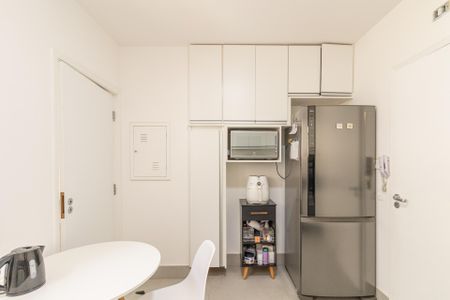 Apartamento à venda com 102m², 3 quartos e 2 vagas Apartamento à venda com 102m², 3 quartos e 2 vagasCozinha