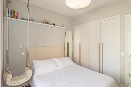 Apartamento à venda com 102m², 3 quartos e 2 vagas Apartamento à venda com 102m², 3 quartos e 2 vagasQuarto 1