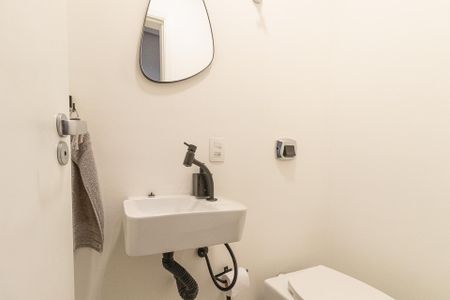 Apartamento à venda com 102m², 3 quartos e 2 vagas Apartamento à venda com 102m², 3 quartos e 2 vagasLavabo