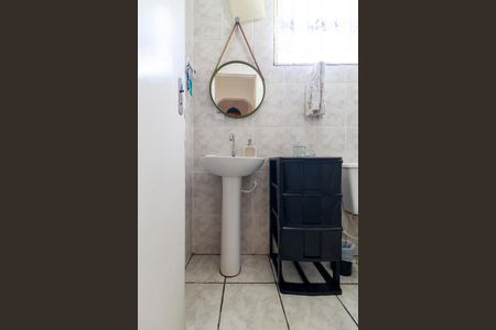 Apartamento à venda com 54m², 2 quartos e sem vaga Apartamento à venda com 54m², 2 quartos e sem vagaBanheiro