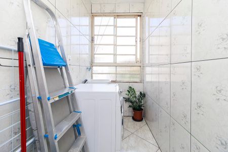 Apartamento à venda com 54m², 2 quartos e sem vaga Apartamento à venda com 54m², 2 quartos e sem vagaÁrea de Serviço