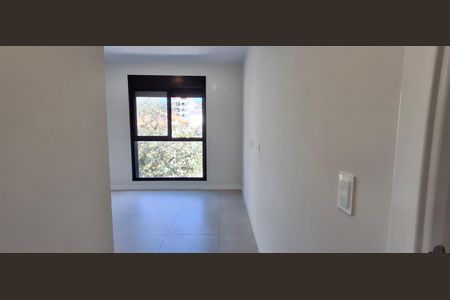 Suíte  de apartamento para alugar com 2 quartos, 75m² em Centro, Florianópolis