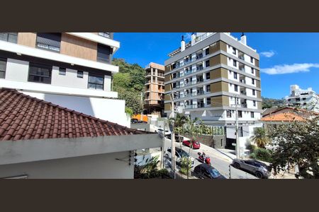 Apartamento para alugar com 75m², 2 quartos e 1 vagaVista