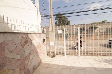 Casa à venda com 180m², 3 quartos e 2 vagas Casa à venda com 180m², 3 quartos e 2 vagasGaragem