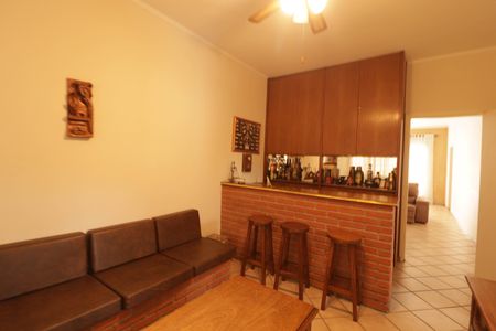 Casa à venda com 180m², 3 quartos e 2 vagas Casa à venda com 180m², 3 quartos e 2 vagasSala 2