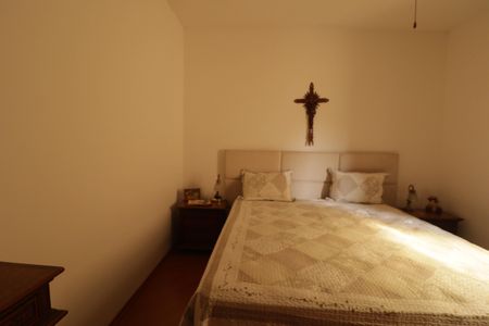 Casa à venda com 180m², 3 quartos e 2 vagas Casa à venda com 180m², 3 quartos e 2 vagasSuíte