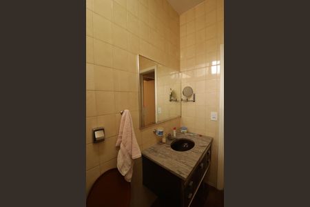 Casa à venda com 180m², 3 quartos e 2 vagas Casa à venda com 180m², 3 quartos e 2 vagasBanheiro da Suíte