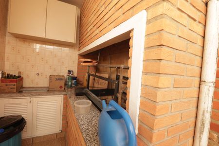 Casa à venda com 180m², 3 quartos e 2 vagas Casa à venda com 180m², 3 quartos e 2 vagasÁrea de Serviço