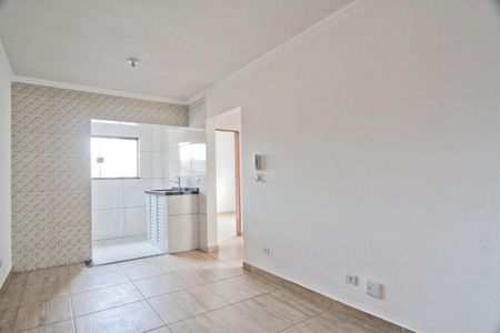 Sala de apartamento para alugar com 2 quartos, 50m² em Chácara Inglesa, São Paulo