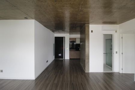 Sala de apartamento para alugar com 1 quarto, 70m² em Petrópolis, Porto Alegre