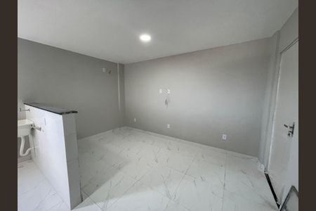 Sala de apartamento para alugar com 1 quarto, 135m² em Vila Santa Cruz, Duque de Caxias