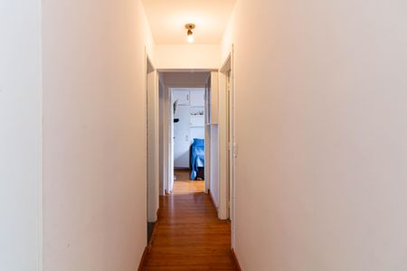 Apartamento à venda com 75m², 3 quartos e 2 vagasCorredor