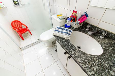 Apartamento à venda com 75m², 3 quartos e 2 vagasBanheiro da Suíte