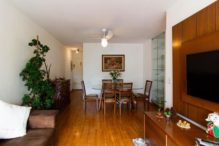 Apartamento à venda com 75m², 3 quartos e 2 vagasSala