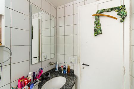 Apartamento à venda com 75m², 3 quartos e 2 vagasBanheiro da Suíte