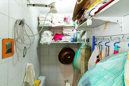 Apartamento à venda com 75m², 3 quartos e 2 vagasBanheiro de Serviço