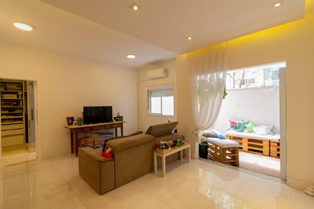 Sala de apartamento à venda com 1 quarto, 73m² em Vila Isa, São Paulo