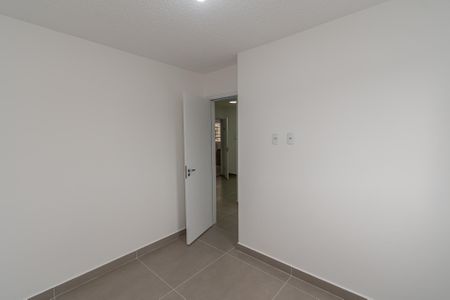 Quarto 2 de apartamento para alugar com 2 quartos, 49m² em Jardim Santa Esmeralda, Hortolândia