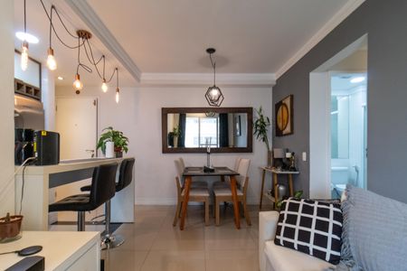 Apartamento à venda com 67m², 2 quartos e 1 vaga Apartamento à venda com 67m², 2 quartos e 1 vagaSala