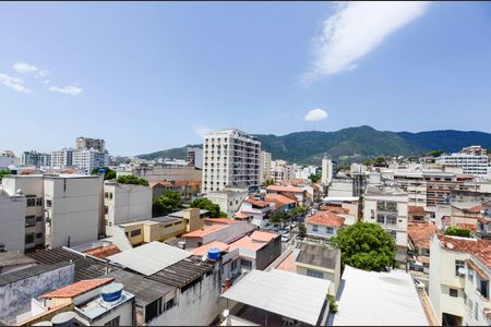 Apartamento à venda com 70m², 2 quartos e 1 vagaVista da Varanda da Sala