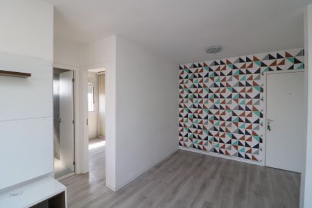 Sala de apartamento para alugar com 2 quartos, 44m² em Cidade Satelite Santa Barbara, São Paulo