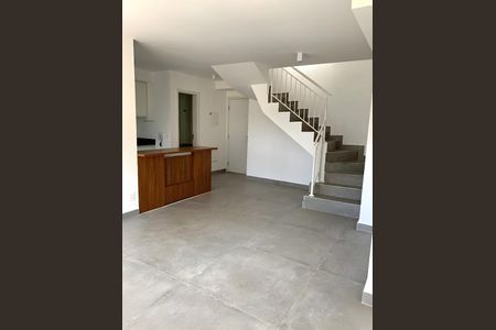 Apartamento para alugar com 79m², 2 quartos e 2 vagas Apartamento para alugar com 79m², 2 quartos e 2 vagasSala