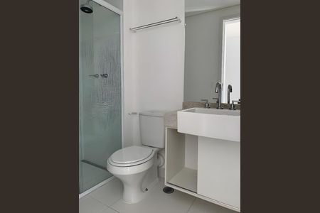 Banheiro da Suíte 1 de apartamento para alugar com 2 quartos, 79m² em Vila Madalena, São Paulo