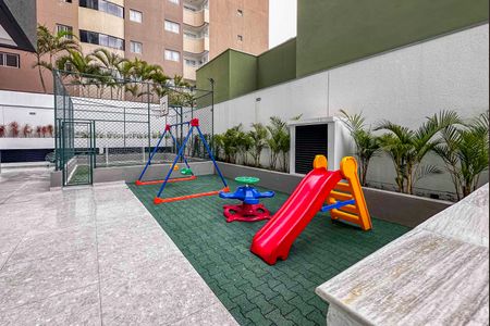 Apartamento à venda com 92m², 3 quartos e 2 vagas Apartamento à venda com 92m², 3 quartos e 2 vagasÁrea comum - Playground