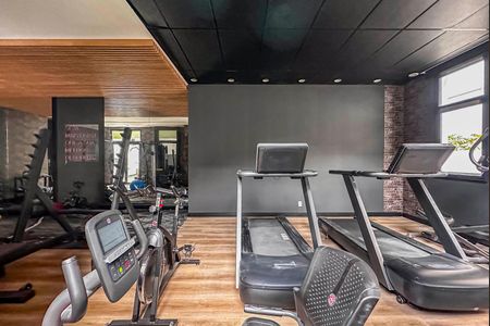 Apartamento à venda com 92m², 3 quartos e 2 vagas Apartamento à venda com 92m², 3 quartos e 2 vagasÁrea comum - Academia