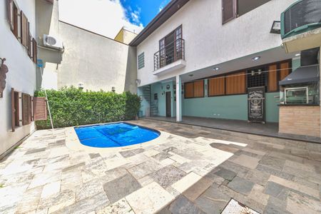 Casa para alugar com 417m², 4 quartos e 5 vagasPiscina