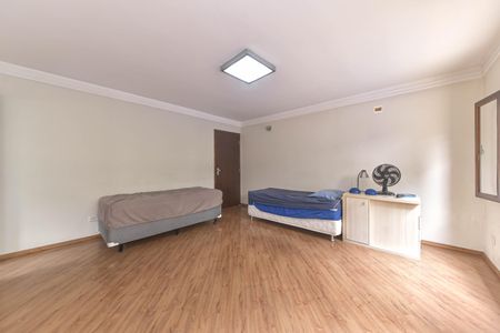 Casa para alugar com 417m², 4 quartos e 5 vagasSuíte 1