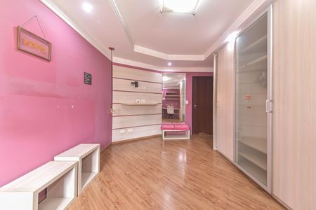 Casa para alugar com 417m², 4 quartos e 5 vagasSuíte 2