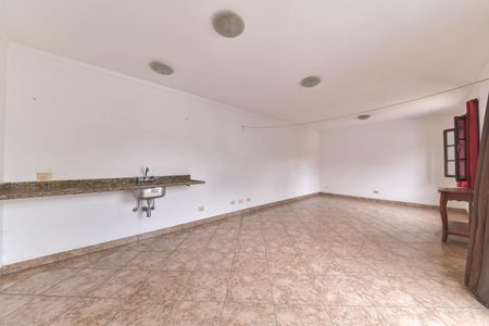 Casa para alugar com 417m², 4 quartos e 5 vagasEdícula