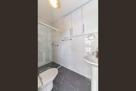 Casa para alugar com 417m², 4 quartos e 5 vagasÁrea Gourmet - Banheiro