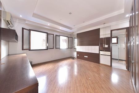 Casa para alugar com 417m², 4 quartos e 5 vagasSuíte 4